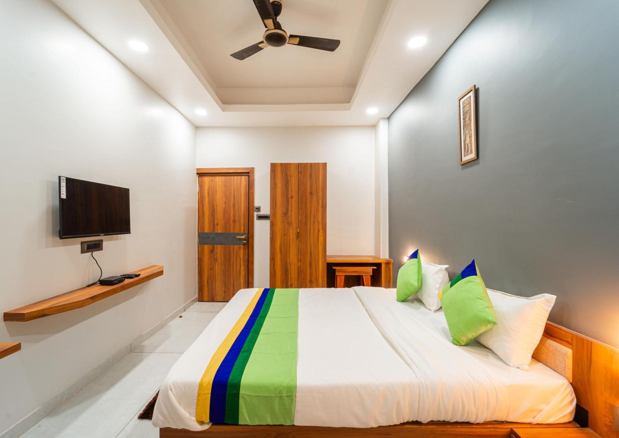 Treebo Lake City Bhopal Exterior photo