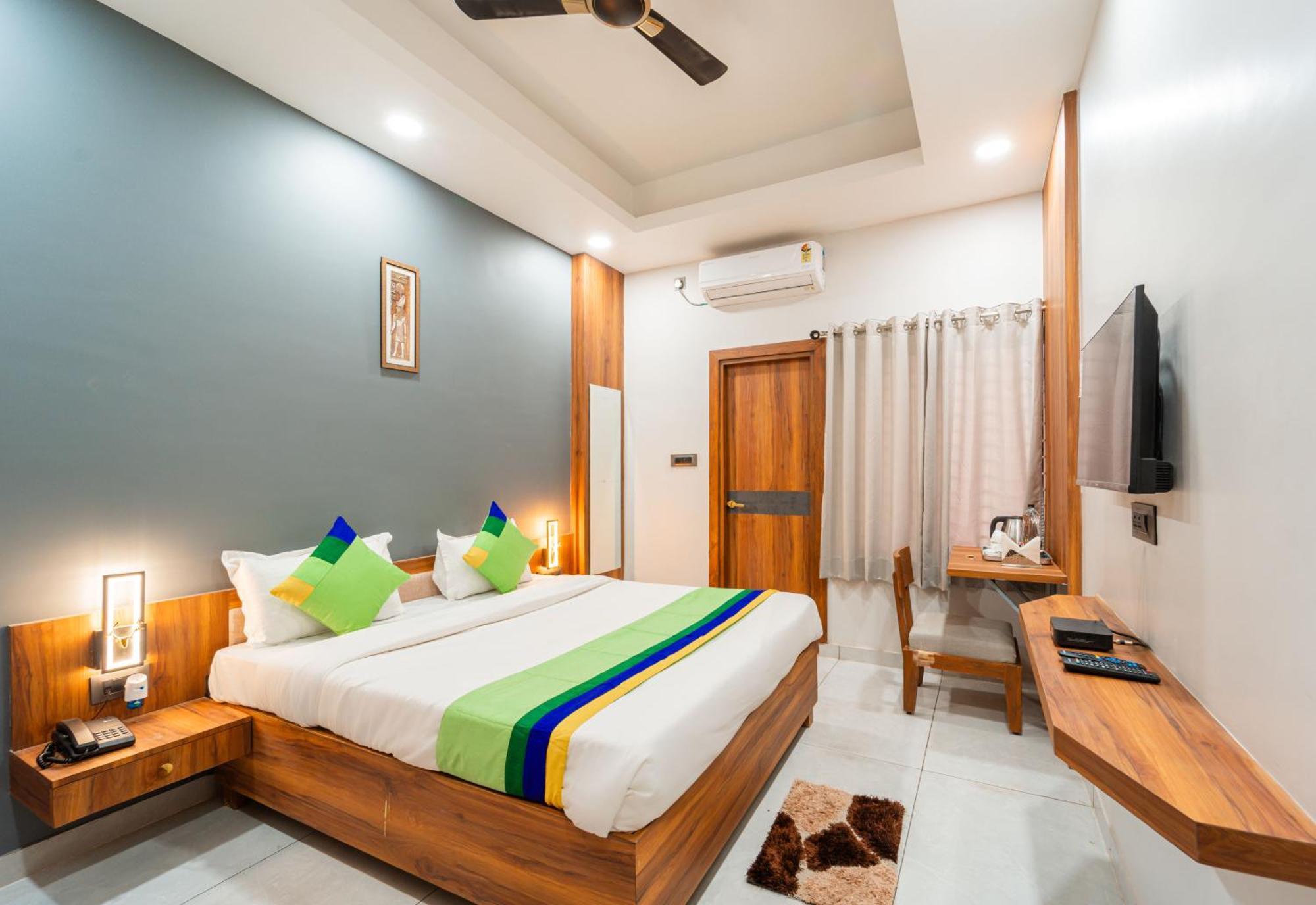 Treebo Lake City Bhopal Exterior photo